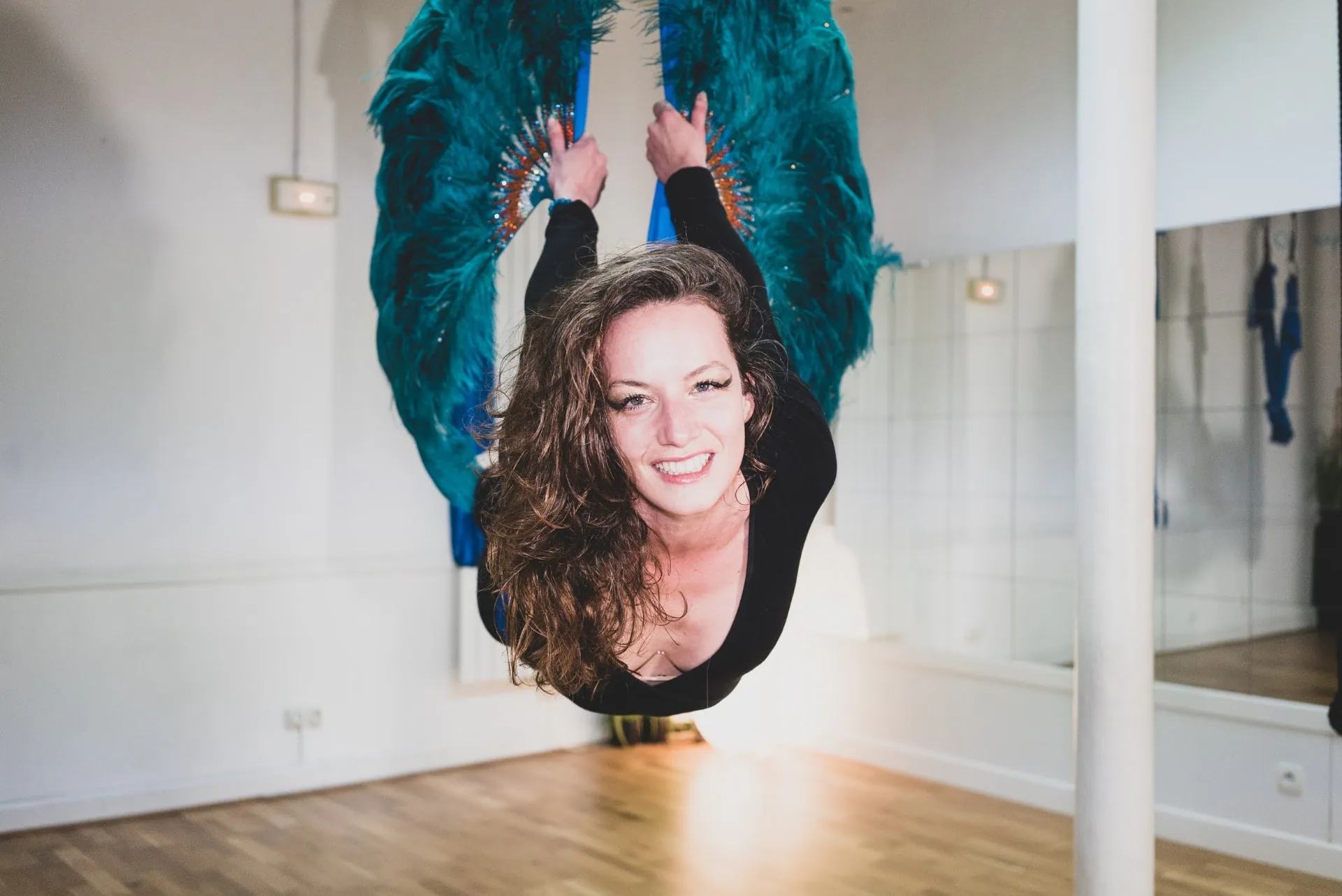 Esprit Yoga – L'art du cirque et du yoga